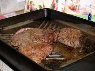 P4293851