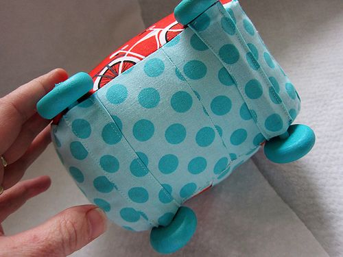 Sallys Angelworks RV pin cushion4