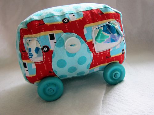 Sallys Angelworks RV pin cushion1