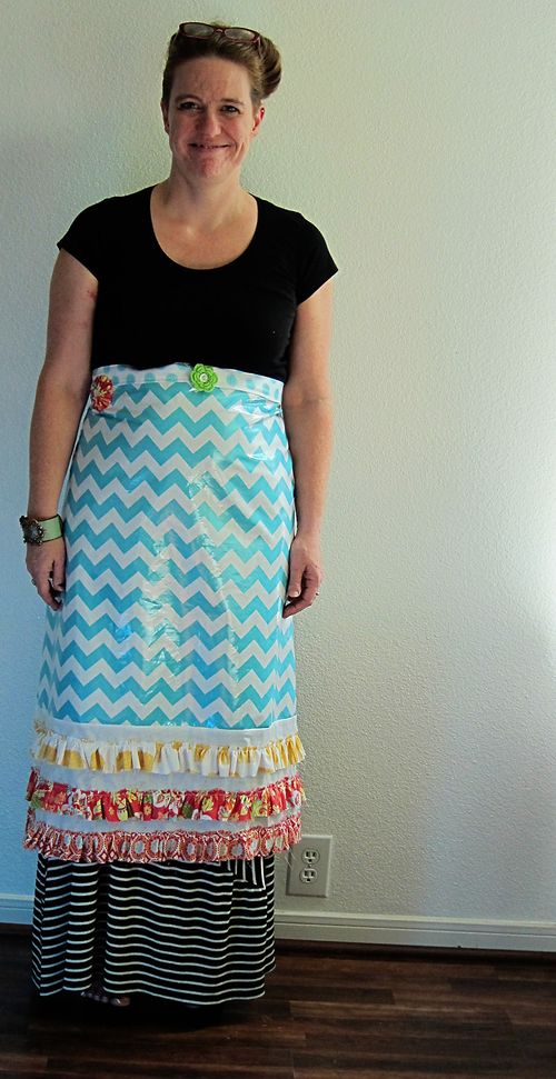 Chevron ruffle laminate apron 8