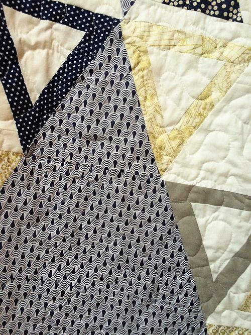 Acute wedding triangle quilt 7