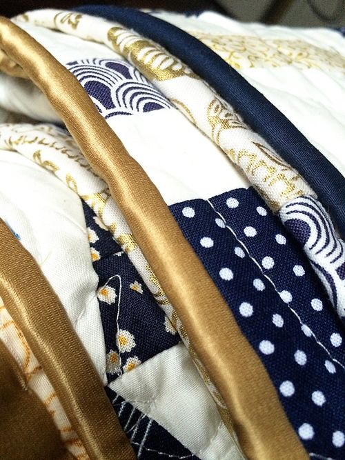 Acute wedding triangle quilt 8